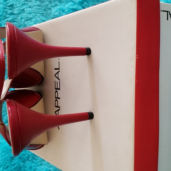 NEW X-Appeal red sling-back heels 👠 - Picture 4 of 7